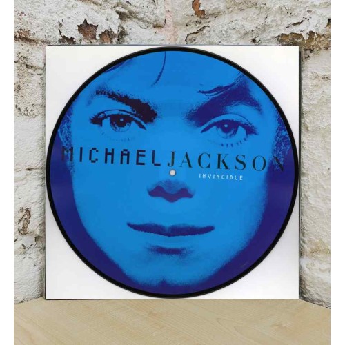 INVINCIBLE -PD-