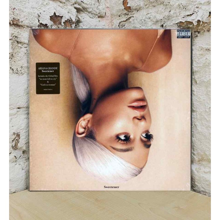 ARIANA GRANDE - SWEETENER