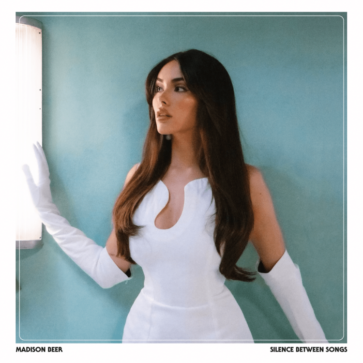 MADISON BEER - Silence Between Songs (White)