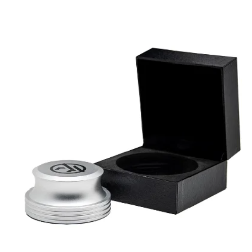 AUDIO ANATOMY - VINYL LEMEZ STABILIZÁTOR - ÁTMÉRŐ: 80MM - MAGASSÁG: 40MM - SÚLYT: 416G, EZÜST ALUMINIMUM