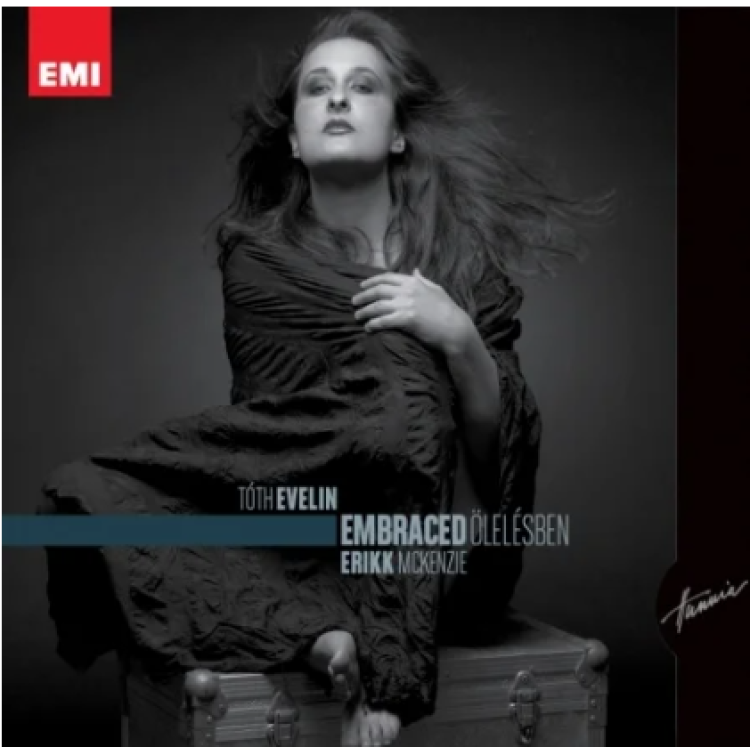 Tóth Evelin-Eric McKenzi - Ölelésben