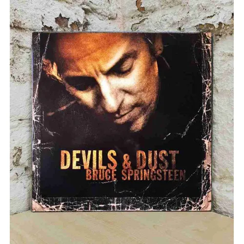 DEVILS & DUST
