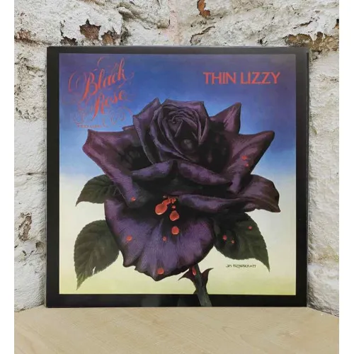 BLACK ROSE