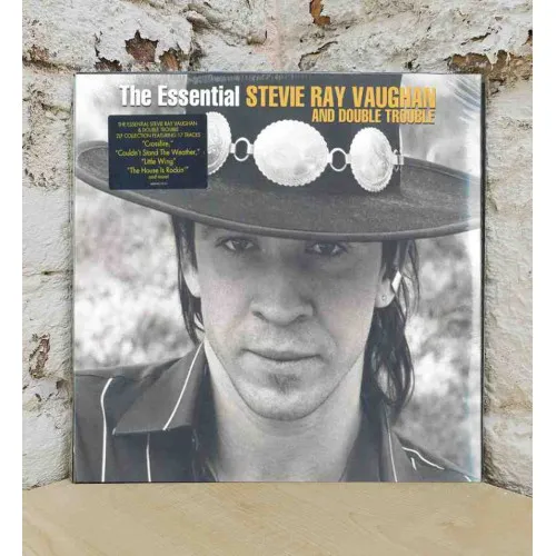 ESSENTIAL STEVIE RAY..