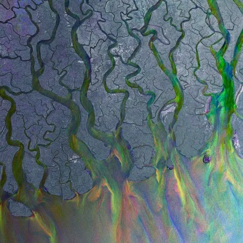 Alt-J - AN AWESOME WAVE