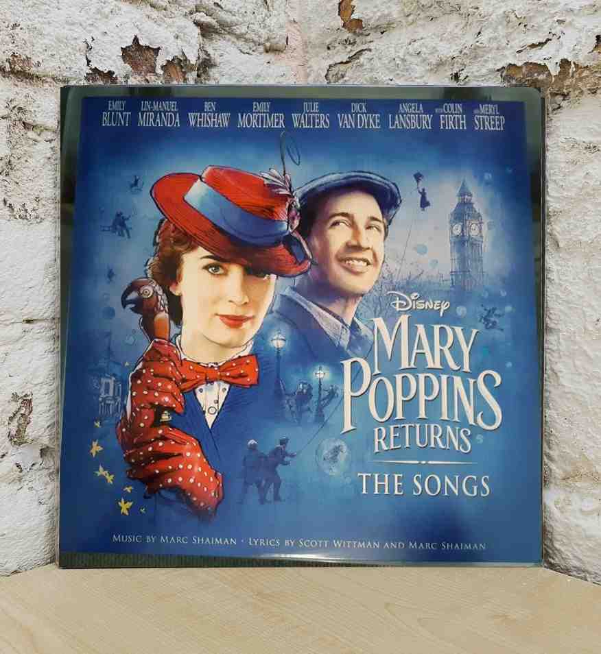 MARY POPPINS RETURNS