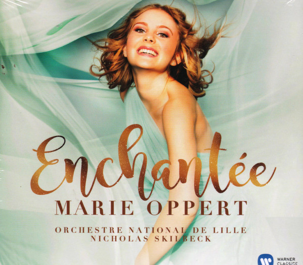 ENCHANTÉE - MUSICALEKBŐL