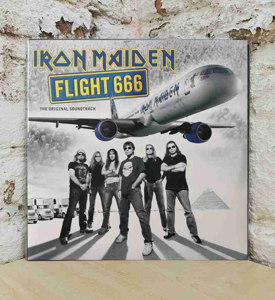 FLIGHT 666 (2009) 180 GR 12