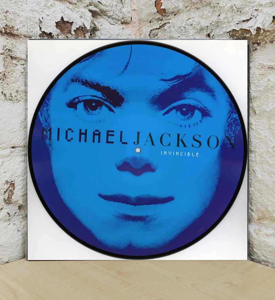 INVINCIBLE -PD-