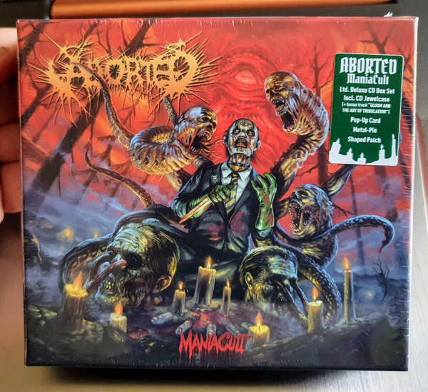 MANIACULT -DELUXE-