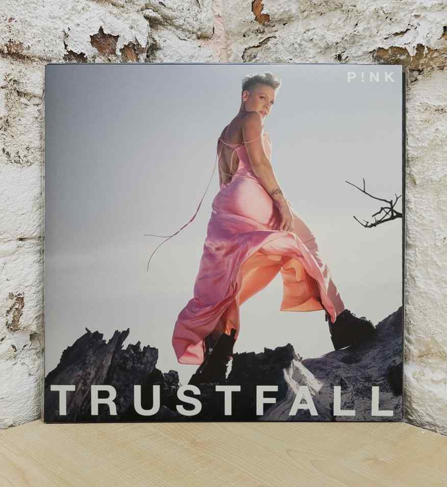 Trustfall -Coloured-Hot Pink / 8pg. Lp-Booklet / Printed Inner Sleeve
