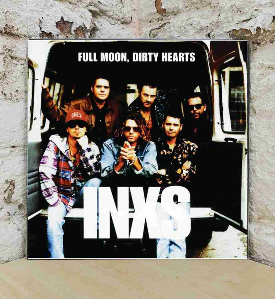 FULL MOON, DIRTY HEARTS