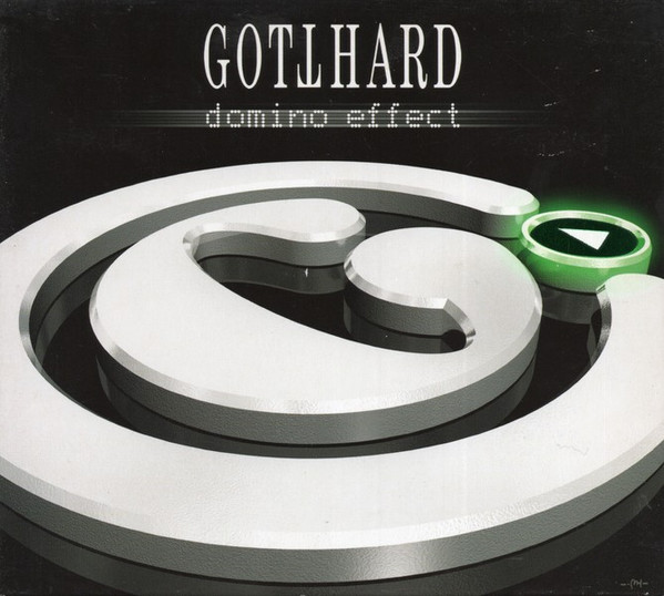 DOMINO EFFECT