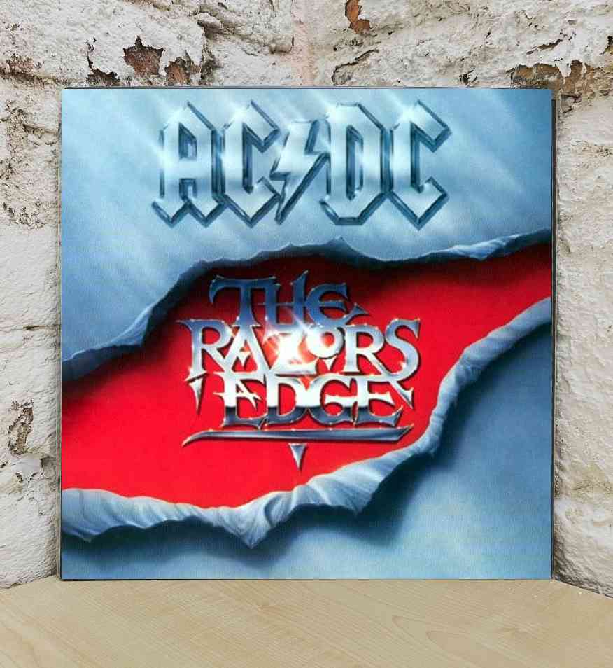 RAZOR'S EDGE -LTD/HQ-