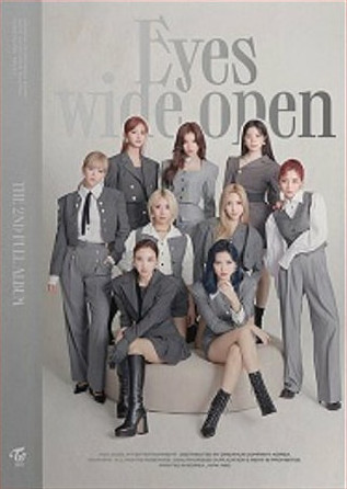 EYES WIDE OPEN -PHOTOBOO-