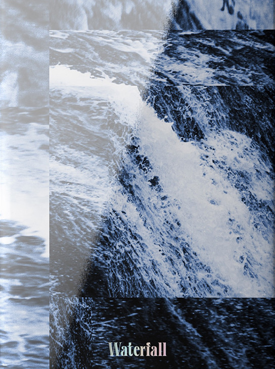 WATERFALL -PHOTOBOO-