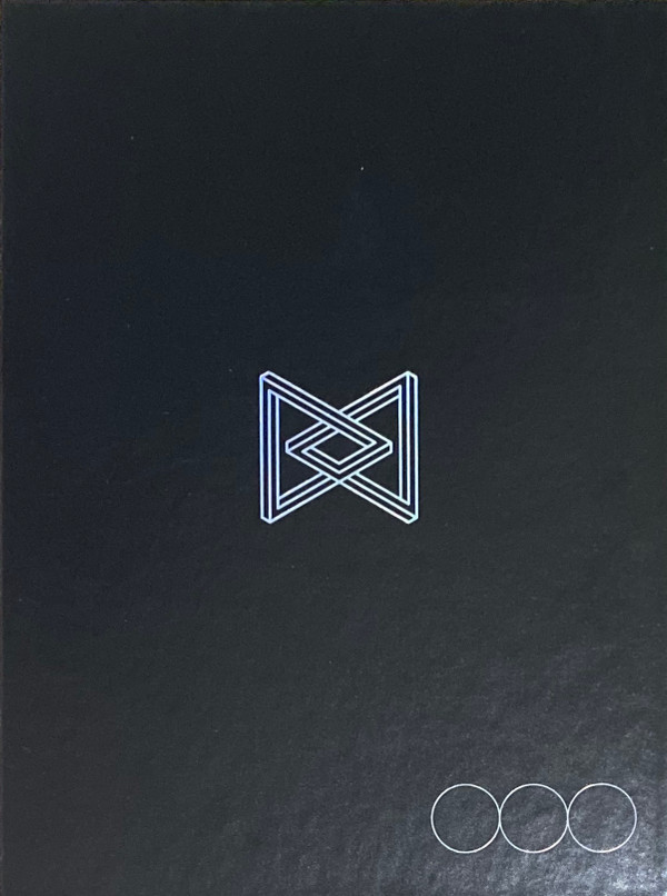 INSTINCT PART.2-PHOTOBOO-