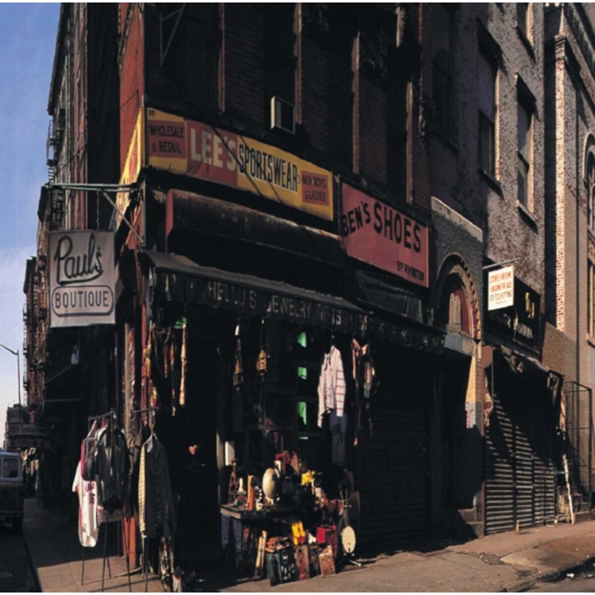 PAUL'S BOUTIQUE