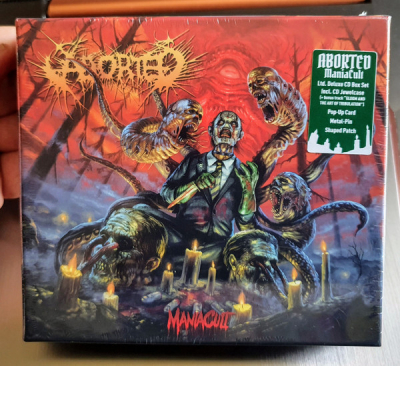 MANIACULT -DELUXE-